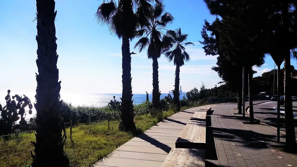 Helena Seaview & Beach-Apartment Montgat Apartament