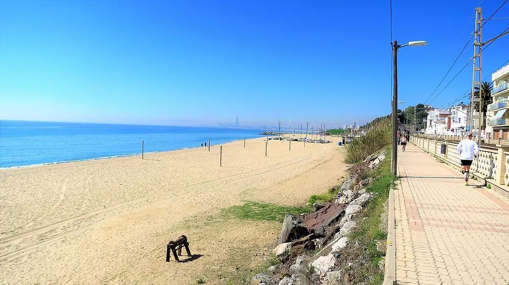 Helena Seaview & Beach-Apartment Montgat Apartament